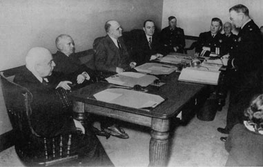 Photo of 1940 San Francisco Police Commission with Mayor Angelo Rossi and Sylvester Andriano